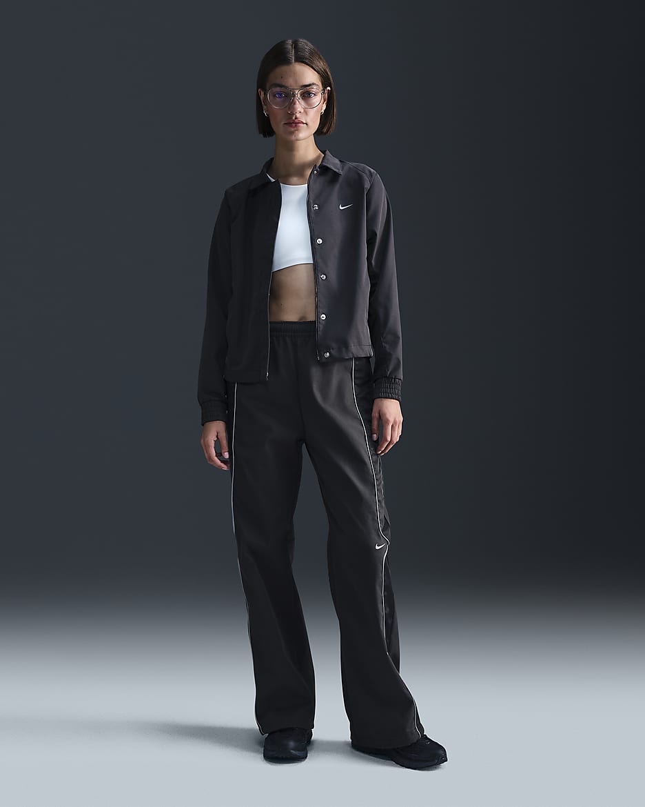 Nike Sportswear Women s Woven Trousers